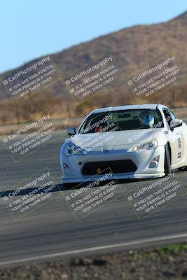 media/Jan-30-2022-Club Racer Events (Sun) [[5bee02ca8f]]/3 purple/skidpad (session 1)/